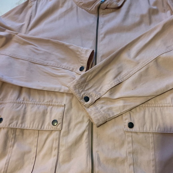 Jacket - Picture 3 of 6